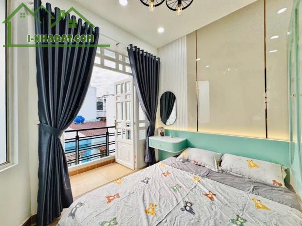 🌹 HƠN 4.X TỶ – NHÀ LÔ GÓC HẺM XE HƠI – 3 TẦNG FULL NỘI THẤT – KINH DOANH ĐỈNH – PHƯỜNG 7 - 1