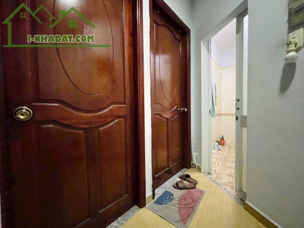 BÁN NHÀ CHÍNH CHỦ - P5 PHÚ NHUẬN - 40M - 4 TẦNG BTCT - PHAN ĐĂNG LƯU - 4PN - GẤP BÁN 7.85 - 2