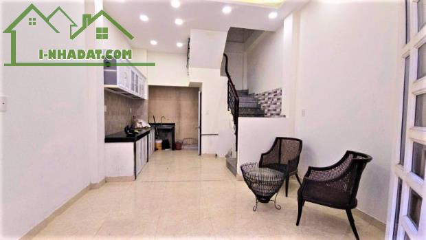 5 TỶ TL - NHÀ NGUYỄN CƯ TRINH QUẬN NHẤT - GẦN MẶT TIỀN - DT 4x7M ĐÚC 4 TẤM - 3PN ĐẸP VUÔNG