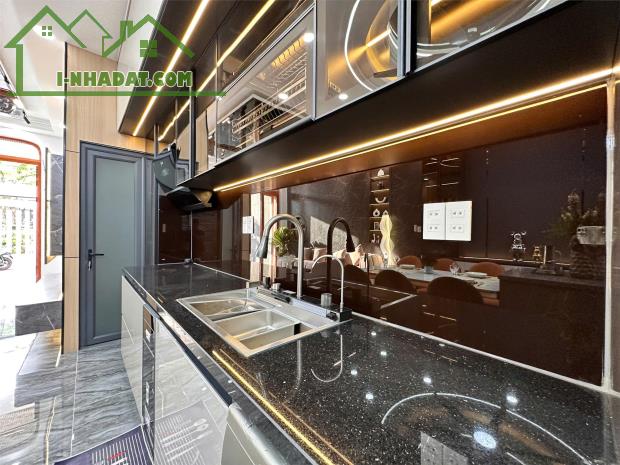 NHÀ XÂY MỚI Q12 TX25, 330M2 DTSD 4 TẦNG NGANG 5 X17 SỔ VUÔNG CHỈ 7.1TỶ TL - 3