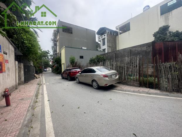 🛩️🛩️🛩️ BÁN ĐẤT TẶNG NHÀ C4- NGÕ THÔNG TỨ TUNG- Ô TÔ CHẠY VÒNG QUANH 🔥 - 1