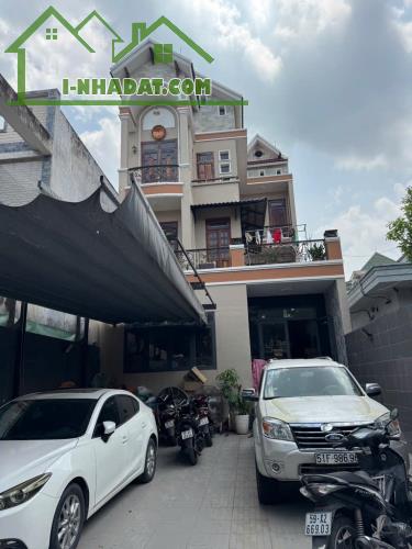 MT ĐƯỜNG 160 - 220M2 - 3 TẦNG - NGANG 8.2