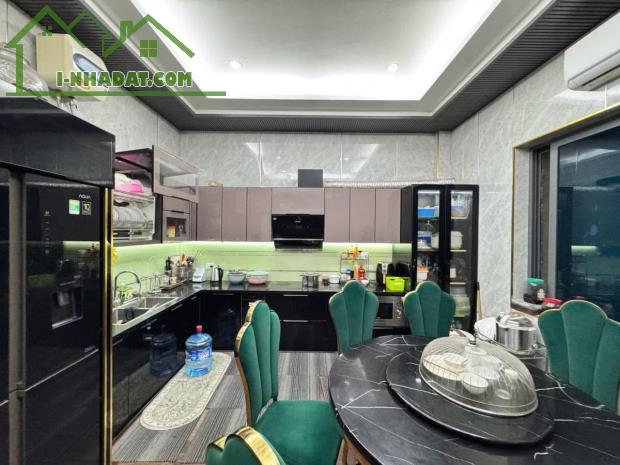 Nhà Liễu Giai 83m*5T, MT 4.8m, căn góc 3 thoáng, ngõ rộng 6m, ô tô vào, 10m ra phố 32 tỷ - 1