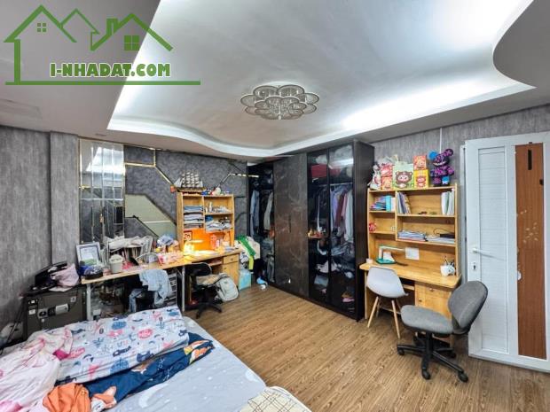 Nhà Liễu Giai 83m*5T, MT 4.8m, căn góc 3 thoáng, ngõ rộng 6m, ô tô vào, 10m ra phố 32 tỷ - 3