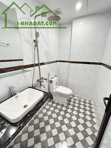 Bán nhà cạnh UB xã Kim Chung, Hoài Đức. Nhà 30m2 xây 5 tầng. Ngõ thoáng cạnh chợ trạm Y Tế - 4