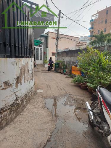 Chủ gửi bán nhanh Nguyễn Duy Trinh, Bình Trưng Tây,Thủ Đức. Giá chỉ 5ty.cách Nguyễn Duy