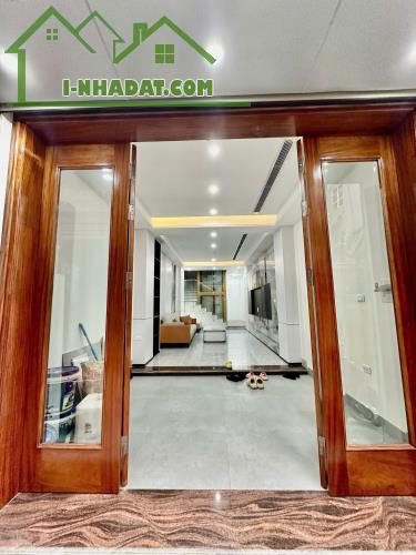 Cần bán gấp siêu phẩm Xuân Đỉnh 48m2, 6T thang máy, ô tô, gần phố
