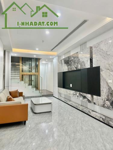 Cần bán gấp siêu phẩm Xuân Đỉnh 48m2, 6T thang máy, ô tô, gần phố - 2