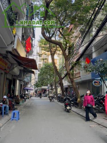 Bán nhà mặt ngõ La Thành, Phân lô, ô tô tránh, vỉa hè, kinh doanh, dt 39m, 6 tầng, mt 5,4m