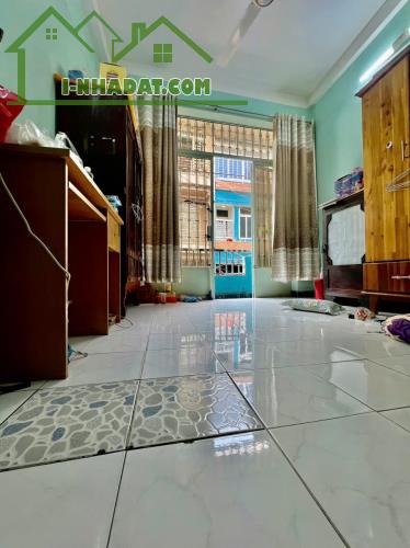 MẶT TIỀN ĐƯỜNG SỐ GIAO KHÁNH HỘI 
1 ĐỜI CHỦ DUY NHẤT 
CÓ 7 TỶ x - 3