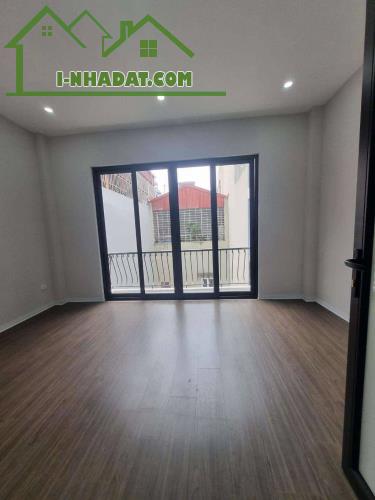 Bán nhà Vương Thừa Vũ  gara ô tô , thang máy , thửa vuông đẹp , 50M2x6T- 16.7 tỷ - 3
