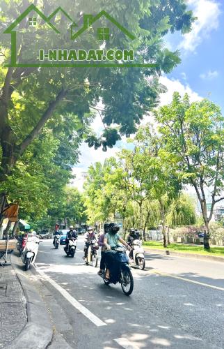 Bán nhà quận 3, 5 tầng, hẻm thông, gần MT Hoàng Sa_Nam Kỳ Khởi Nghĩa, 36m2, 6Pn, 7.6 Tỷ - 1