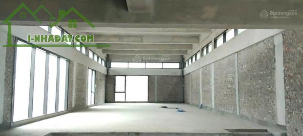 Bán biệt thự nghỉ dưỡng VIP sân golf Vân Trì, Đông Anh 1200m2, MT 31m, giá 220 tỷ. LH: - 1