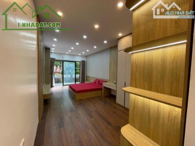 Cực hiếm - Bán nhà  Vạn Bảo, Ba Đình - Nhà phân lô - ngõ ô tô đỗ cửa - 42m x 5T, 16.6 tỷ - 2