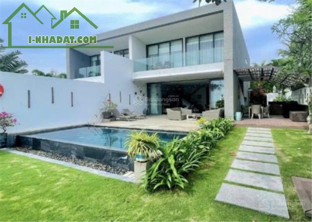 Sở Hữu Ngay Biệt Thự Mặt Tiền Biển Siêu Hiếm tại Sanctuary Villas Hồ Tràm Chỉ Với 45 tỷ
