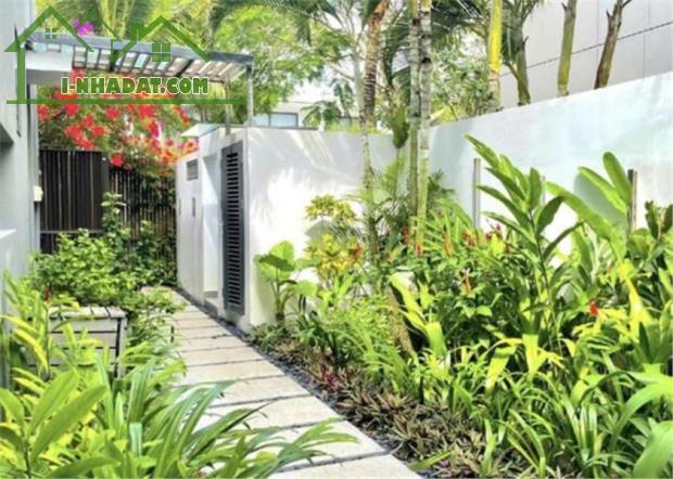 Sở Hữu Ngay Biệt Thự Mặt Tiền Biển Siêu Hiếm tại Sanctuary Villas Hồ Tràm Chỉ Với 45 tỷ - 4