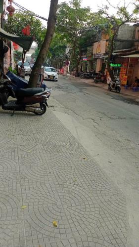 BÁN ĐẤT TẶNG NHÀ 3 TẦNG - THANH BÌNH - MỘ LAO, CÓ NGAY DÒNG TIỀN 9 TRIỆU/THÁNG. GIÁ 6.7 tỷ - 3