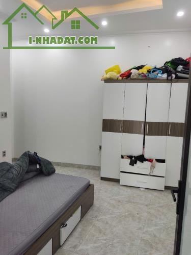 Bán nhà 3 tầng độc lập mặt đường phố Tây Sơn - 4