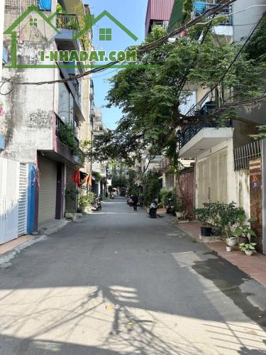NHÀ AN DƯƠNG, KHU PHÂN LÔ, THÔNG THOÁNG, Ô TÔ ĐỖ CỬA. 85/102M x 3 TẦNG.