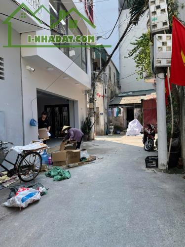 NHÀ AN DƯƠNG, KHU PHÂN LÔ, THÔNG THOÁNG, Ô TÔ ĐỖ CỬA. 85/102M x 3 TẦNG. - 2