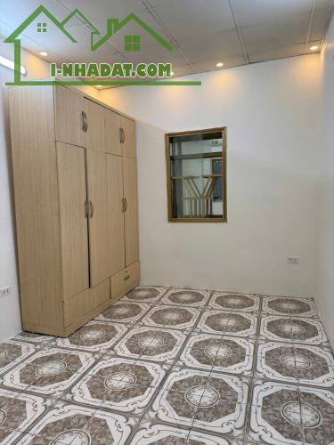 Cho thuê nhà ngõ Chùa Hưng Ký, 4 tầng x 32m2, 3 ngủ, 2 wc, 8 Triệu ở  hộ gia đình - 1