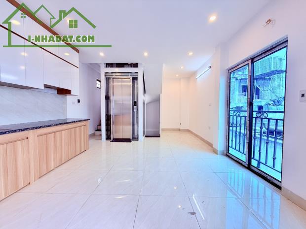 🌟 SIÊU PHẨM NHÀ ĐẸP, PHỐ LỤA, VẠN PHÚC, HÀ ĐÔNG. 🏠 35m², lô góc 6 tầng thang máy - 4