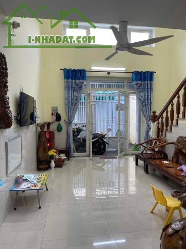 Nhà đường 475 phước long B, diện tích 64m khu trung tâm - 1