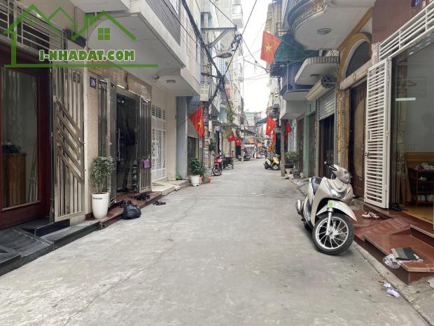 Mr Đ.Anh- Bán nhà 3 tầng Hùng Duệ Vương, Thượng Lý, Hồng Bàng, Hải Phòng giá tốt 3,8 tỷ