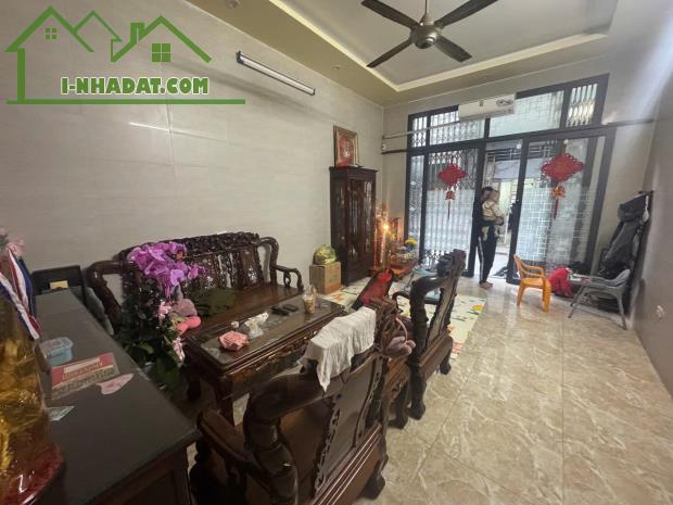 Mr Đ.Anh- Bán nhà 3 tầng Hùng Duệ Vương, Thượng Lý, Hồng Bàng, Hải Phòng giá tốt 3,8 tỷ - 1