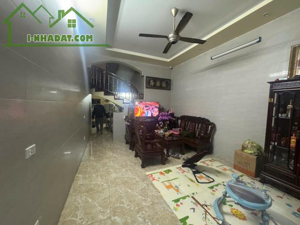Mr Đ.Anh- Bán nhà 3 tầng Hùng Duệ Vương, Thượng Lý, Hồng Bàng, Hải Phòng giá tốt 3,8 tỷ - 5