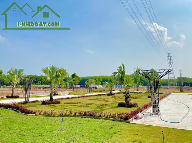 Suất nội bộ lô góc 100m2 đối diện công viên trung tâm Alana city 979 triệu - 2