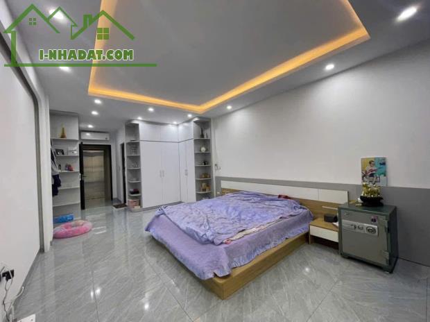 SIÊU PHẨM, BÁN NHÀ ĐẸP PHÚ MINH, VĂN TRÌ, BẮC TỪ LIÊM, 42m CHỈ 6.5 TỶ