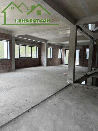 BIỆT THỰ NHÀ VƯỜN ĐẸP - GIÁ TỐT - Vị Trí Đắc Địa Tại Khu đô thi Ecopark, Văn Giang, Hưng - 2