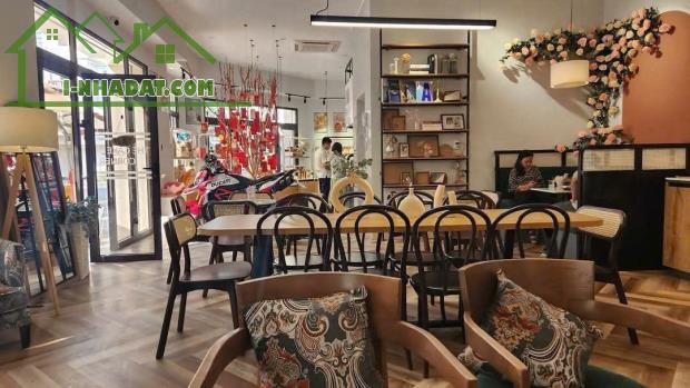 CHÍNH CHỦ CẦN SANG NHƯỢNG TIỆM BÁNH & CAFE Căn góc khu dân cư Cityland Park Hills, Phường - 3