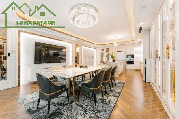 Bán Biệt thự Làng Việt Kiều Châu Âu, căn góc 2 mặt thoáng, view vườn hoa, có hầm, 180m² - 4