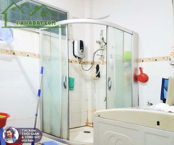 BÁN NHÀ XÓM CHIẾU. 34M2. 4 TẦNG KIÊN CỐ BTCT. 3 NGỦ. HẺM GẦN 4M. SÁT ĐƯỜNG LỚN - 2