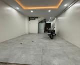 Chủ nhà cần tiền, nhờ bán gấp căn 7 ngủ tại đường Cầu Diễn, nhà mới xây 36m, nhỉnh 8 tỷ