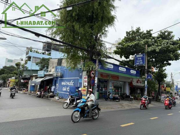 Gò Vấp ! Cho thuê mặt bằng góc 2 mặt tiền , MT 616 Lê Đức Thọ , Vị trí đắc địa, Tel :