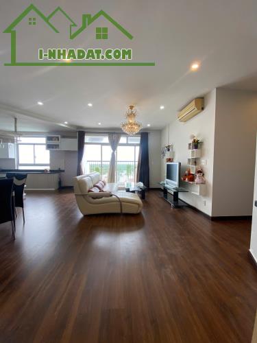 CẦN BÁN CĂN HỘ NGỌC LAN PHÚ THUẬN 3PN, 132M2, GIÁ 5,4 TỶ