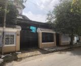 Cho thuê biệt thự và kho 845m2 ngã tư Ga Quận 12, HCMC