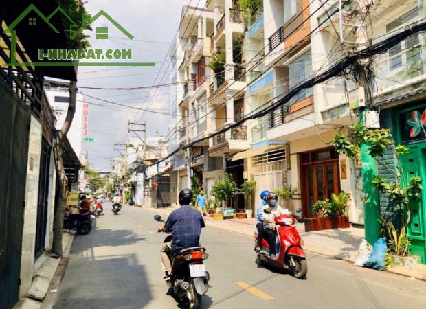 P. Bình Hưng Hòa A- Ngay Gò Xoài, Lê Văn Qưới- 3 tầng 4 x 22m- hẻm xe hơi tránh- chỉ 6 hơn