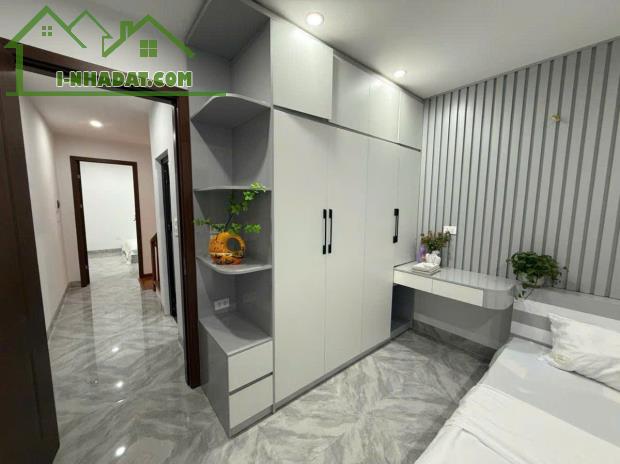 Còn đúng 1 nhà lô góc tại mặt đường Liên Mạc, ô tô đỗ tại cửa - 36m- 4T - MT3,36m - 6,3 tỷ - 2