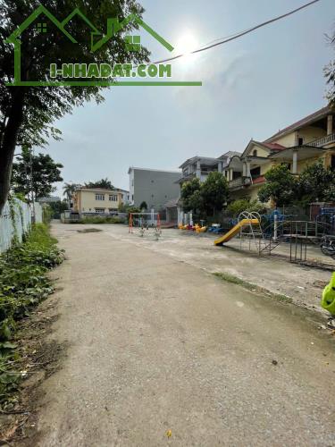 Còn đúng 1 nhà lô góc tại mặt đường Liên Mạc, ô tô đỗ tại cửa - 36m- 4T - MT3,36m - 6,3 tỷ - 5