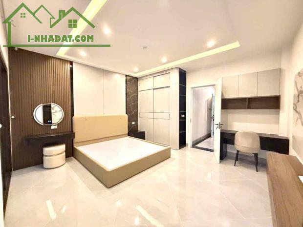 Chung cư mini quận Long Biên, 90m x 7 tầng, ôtô thông, PCCC cao cấp, dòng tiền 80tr/tháng - 1