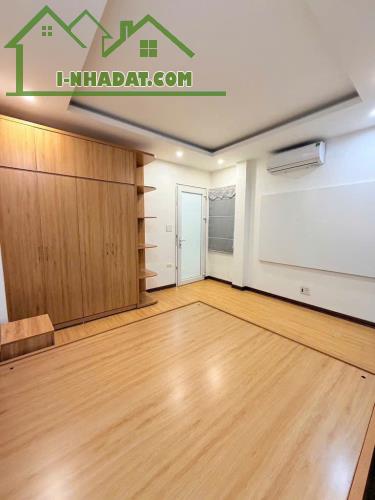 BÁN NHÀ HOT - HIẾM NGỌC THỤY – LÔ GÓC – Ô TÔ VÀO NHÀ – 48,5M2 CHỈ 8,6 TỶ - 3