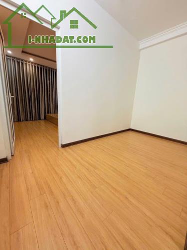 BÁN NHÀ HOT - HIẾM NGỌC THỤY – LÔ GÓC – Ô TÔ VÀO NHÀ – 48,5M2 CHỈ 8,6 TỶ - 2