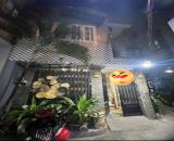 Bán nhà 2 góc 2 mặt tiền hẻm trung tâm quận 3