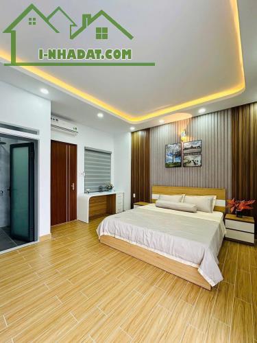 SIÊU PHẨM NGUYỄN SƠN - 75M2 - 5 TẦNG - 2 MẶT THOÁNG - CẠNH CÔNG VIÊN - HƠN 10 TỶ - 1