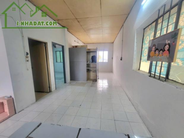 Cho thuê căn hộ chung cư mặt tiền đường Phạm Văn Đồng, gần Đại học Văn Lang - 4