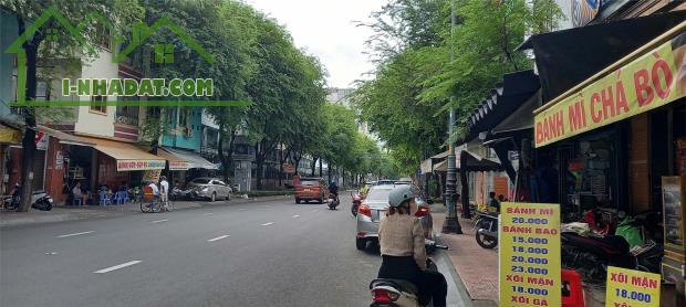 Cho thuê mặt bằng đường Bà Huyện Thanh Quan, vị trí đắc địa, 12m2 sử dụng, KD tự do, giá